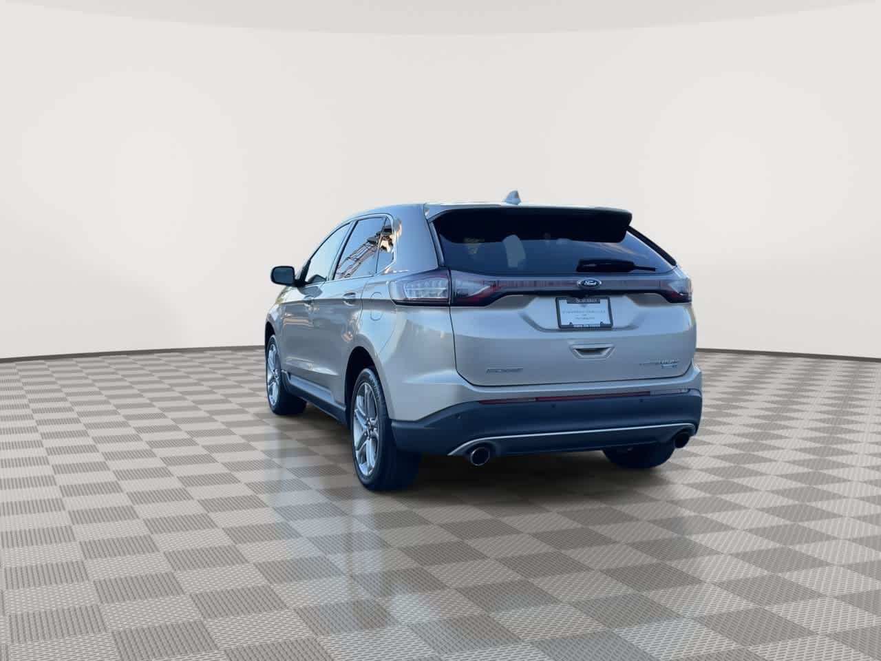 Used 2017 Ford Edge Titanium w/ Technology Package AWD/4WD image 7