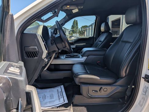 Used 2022 Ford F350 Lariat w/ FX4 Off-Road Package AWD/4WD image 6