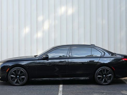 Used 2023 BMW 740i RWD image 57
