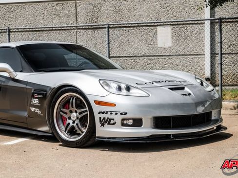 Used 2009 Chevrolet Corvette Z06 w/ Preferred Equipment Group RWD image 35