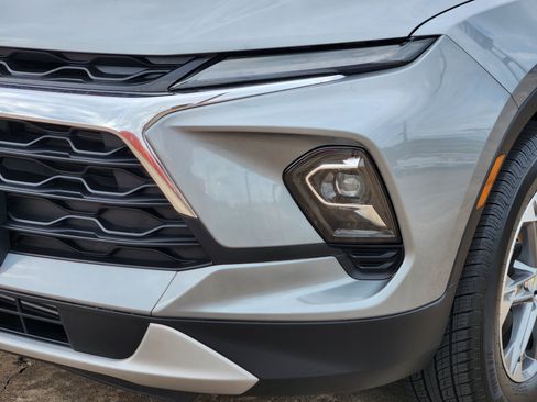 Certified 2024 Chevrolet Blazer LT w/ Driver Confidence Package image 10