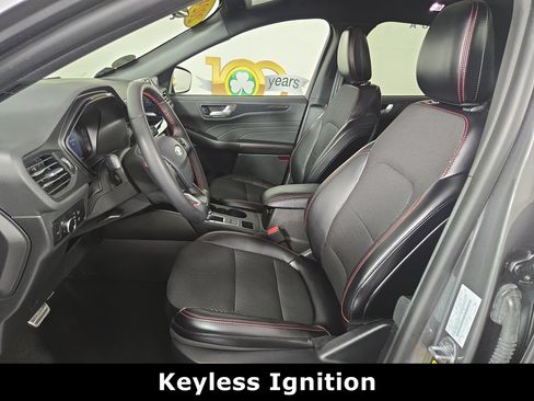 Used 2024 Ford Escape ST-Line w/ Tech Pack #1 AWD/4WD image 11