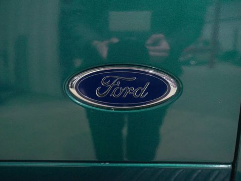 Used 1998 Ford F150 XLT image 24