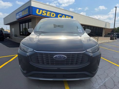 Used 2023 Ford Escape Active AWD/4WD image 3