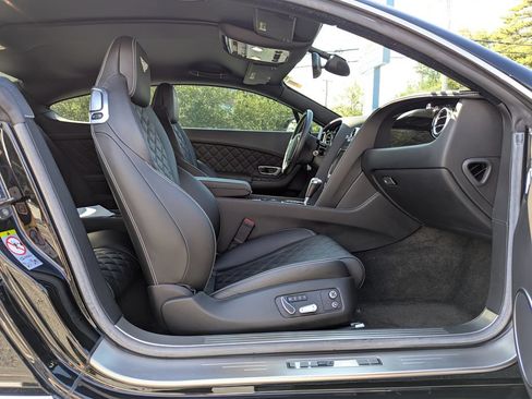 Used 2016 Bentley Continental GT AWD/4WD image 32