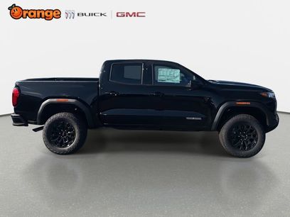 New 2026 GMC Canyon Elevation w/ Convenience Package