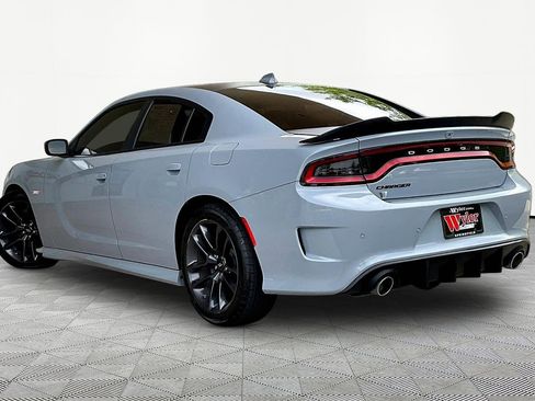Used 2022 Dodge Charger Scat Pack w/ Plus Group RWD image 4