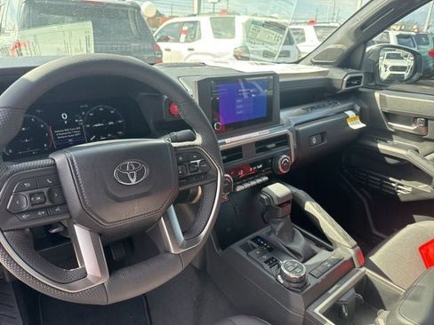 New 2026 Toyota Tacoma TRD Off-Road AWD/4WD image 15