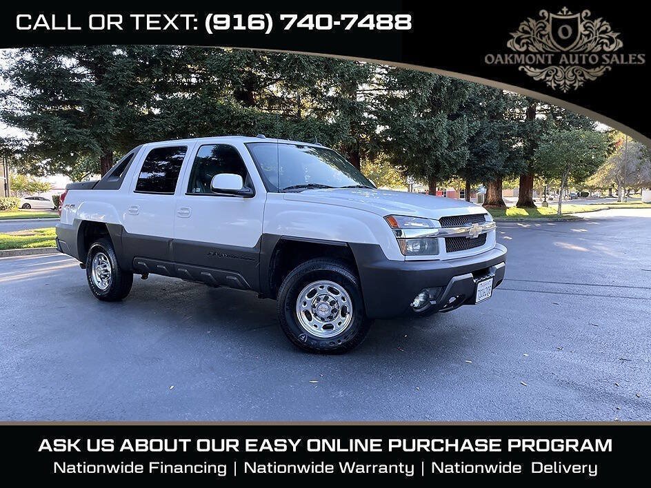 Used 2004 Chevrolet Avalanche 2500 w/ Preferred Equipment Group AWD/4WD image 1