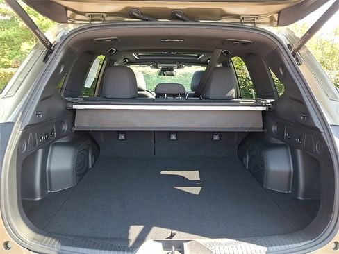 Certified 2025 Subaru Forester Premium image 28