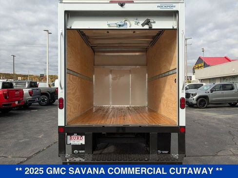 New 2025 GMC Savana 3500 w/ Power Convenience Package image 22