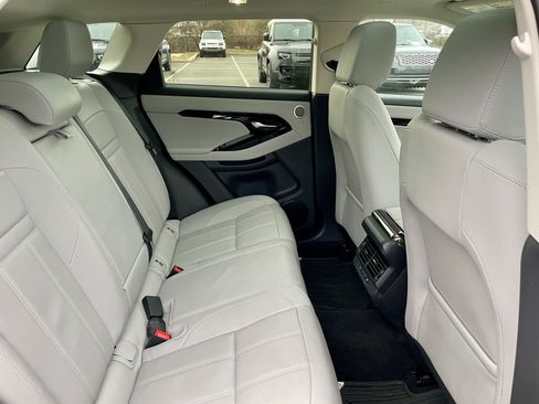 Certified 2024 Land Rover Range Rover Evoque S image 31