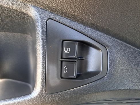 Used 2023 Volkswagen Jetta SE w/ Panoramic Sunroof Package image 28