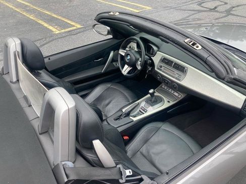 Used 2003 BMW Z4 2.5i RWD image 24