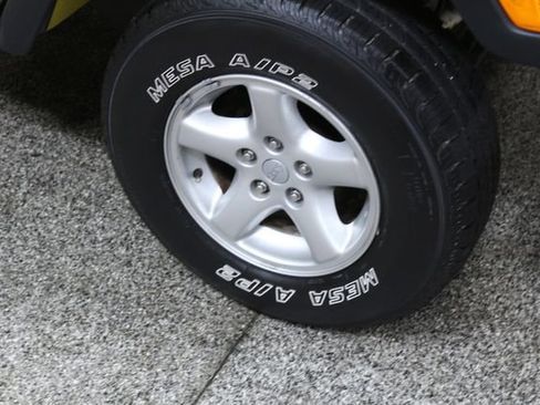 Used 2004 Jeep Wrangler X w/ Wheel Plus Group image 21