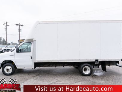 Used 2019 Ford E-450 and Econoline 450 Super Duty w/ Power Windows & Locks Group