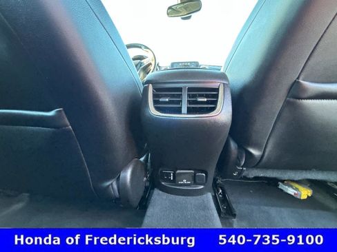 Used 2016 Chevrolet Malibu LT w/ Leather Package image 32