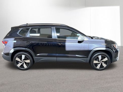 Used 2025 Volkswagen Taos S image 32