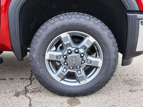 New 2026 GMC Sierra 2500 SLT w/ SLT Premium Package image 32