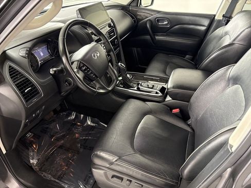 Used 2024 INFINITI QX80 Luxe image 24