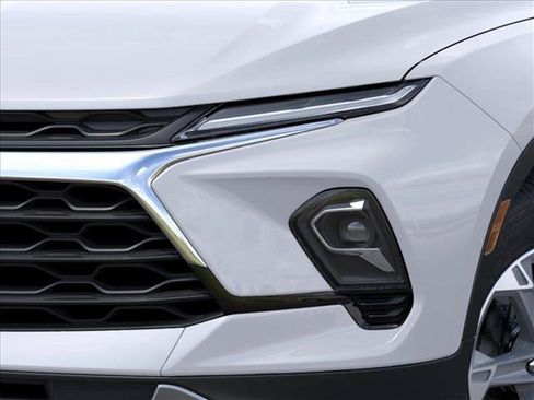 New 2026 Chevrolet Blazer LT FWD image 10