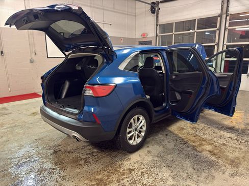 Used 2022 Ford Escape SE w/ Convenience Package image 13
