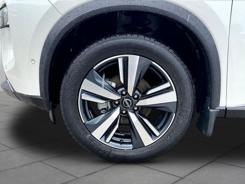 Certified 2023 Nissan Rogue SL w/ SL Premium Package FWD image 10