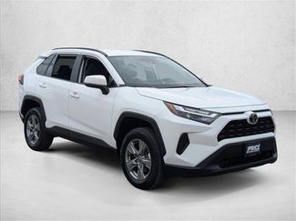 Used 2025 Toyota RAV4 XLE FWD video 3
