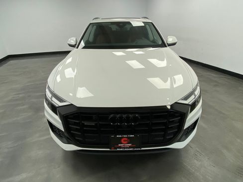 Used 2022 Audi Q8 Premium AWD/4WD image 8