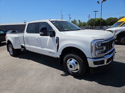 New 2026 Ford F350 Lariat w/ Lariat Ultimate Package AWD/4WD image 1