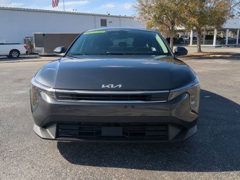 Used 2025 Kia K4 LXS image 9