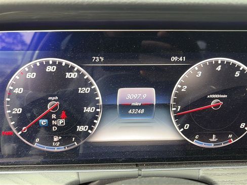 Used 2020 Mercedes-Benz E 350 4MATIC Sedan image 13