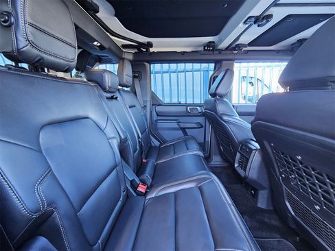 Certified 2025 Ford Bronco Badlands image 22