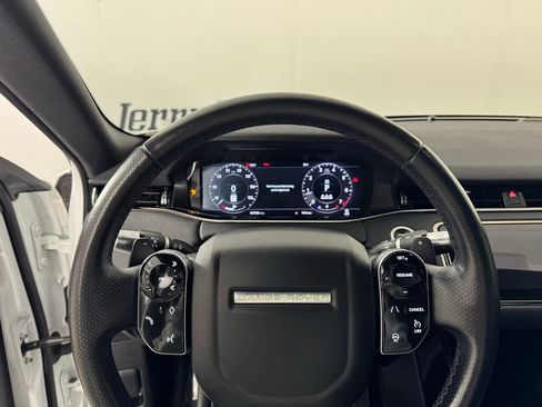 Used 2020 Land Rover Range Rover Evoque R-Dynamic SE image 22
