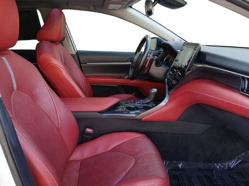 Used 2021 Toyota Camry XSE w/ Navigation Package image 15