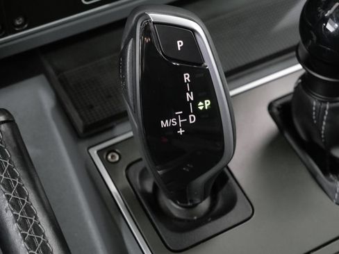 Used 2025 INEOS Grenadier Station Wagon AWD/4WD image 24