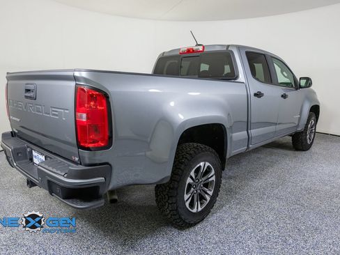 Used 2022 Chevrolet Colorado Z71 AWD/4WD image 7