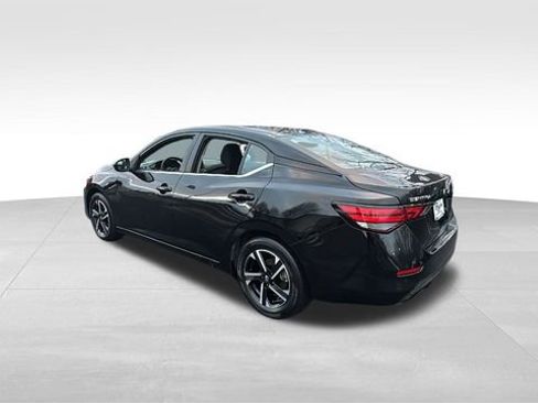 Used 2024 Nissan Sentra SV image 5