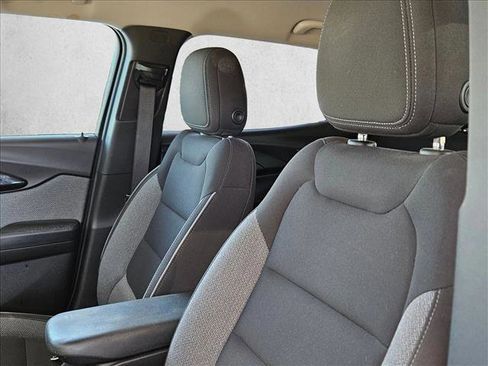 Used 2022 Chevrolet TrailBlazer LT w/ Convenience Package image 15