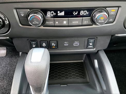 Used 2026 Nissan Frontier SV w/ All-Weather Content Package image 16