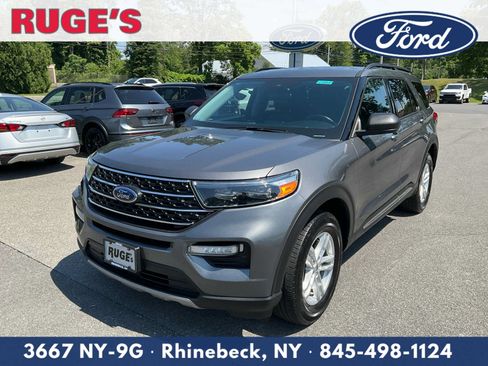 Certified 2023 Ford Explorer XLT w/ Equipment Group 202A AWD/4WD image 8