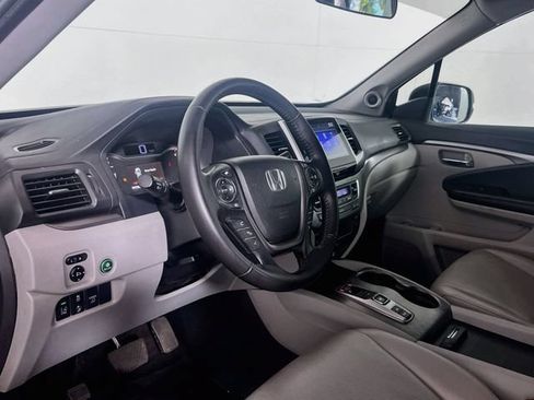 Used 2020 Honda Ridgeline RTL image 25