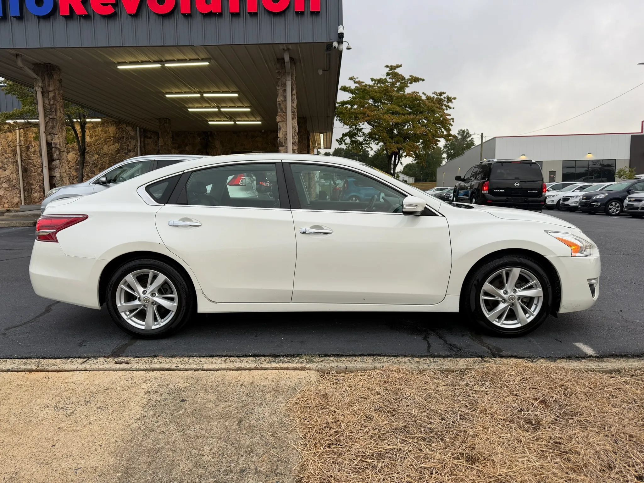 Used 2013 Nissan Altima 2.5 SL FWD image 8