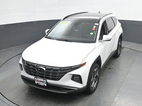 Used 2024 Hyundai Tucson Limited AWD/4WD image 34