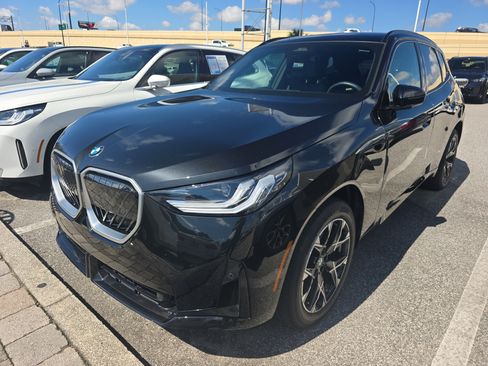 Used 2026 BMW X3 xDrive30i w/ M Sport Package AWD/4WD image 3