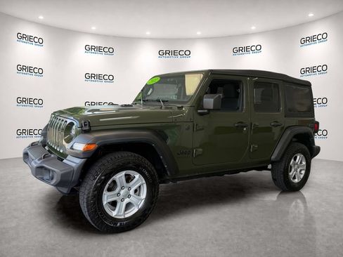 Used 2022 Jeep Wrangler Unlimited Sport AWD/4WD image 3