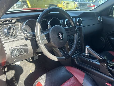 Used 2006 Ford Mustang GT image 13