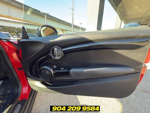 Used 2019 MINI Cooper S w/ Premium Package FWD image 41