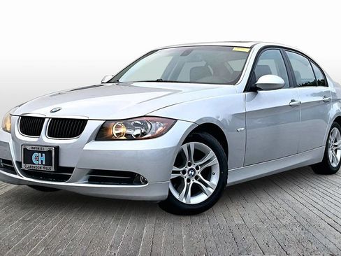 Used 2008 BMW 328i Sedan RWD image 3