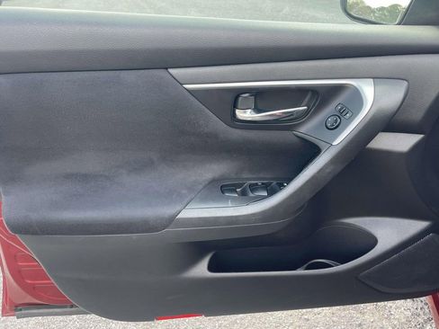 Used 2015 Nissan Altima 2.5 S w/ Power Driver Seat Package image 16